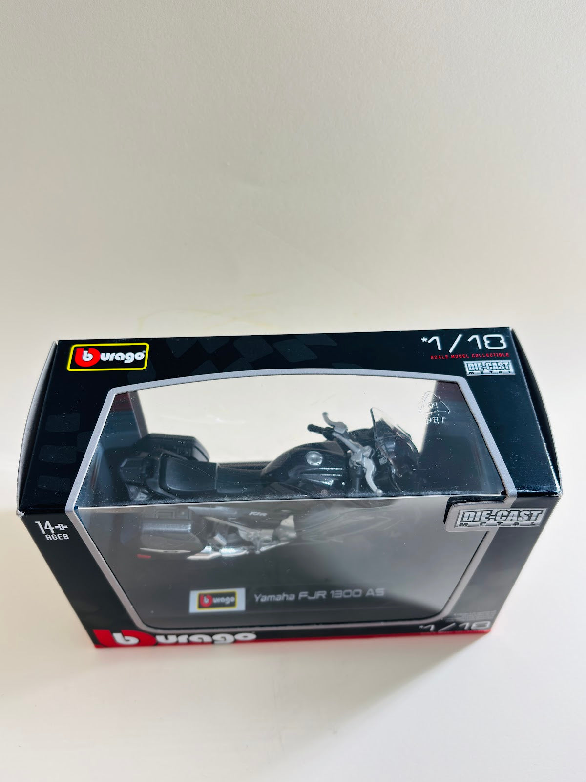 Bburago 1:18 Yamaha FJR 1300 AS Die-Cast
