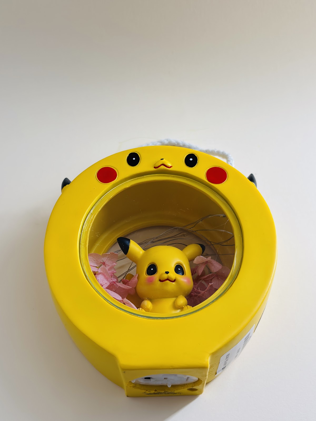 PIKACHU LED SHOW PIECE