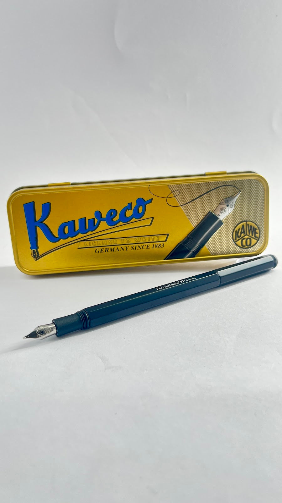 KAWECO PERKEO FOUNTAIN PEN - ALL BLACK