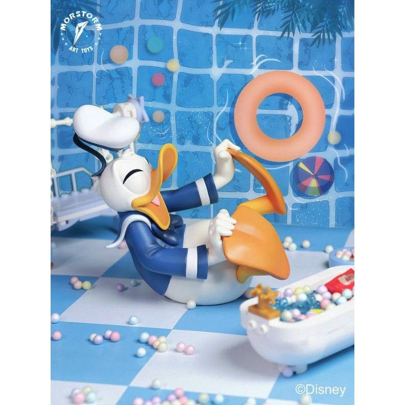 HAPPY DONALD DUCK FIGURE