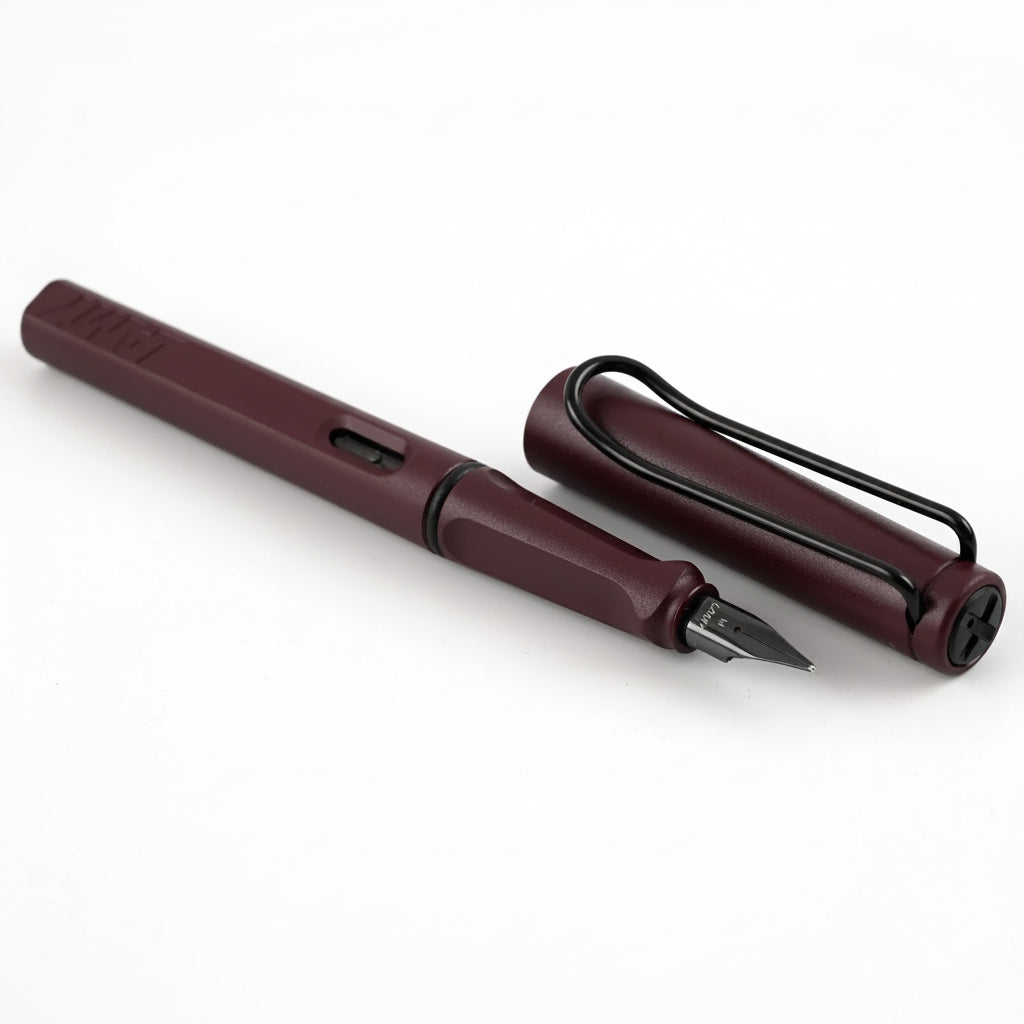 LAMY Safari Scarlet Fountain Pen