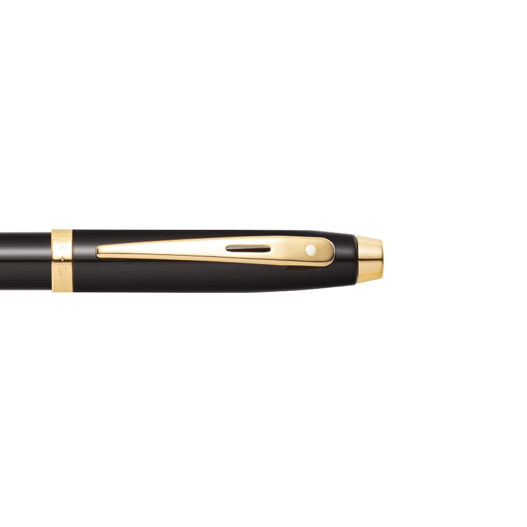 Sheaffer 100 Fountain Pen — Glossy Black (Medium)