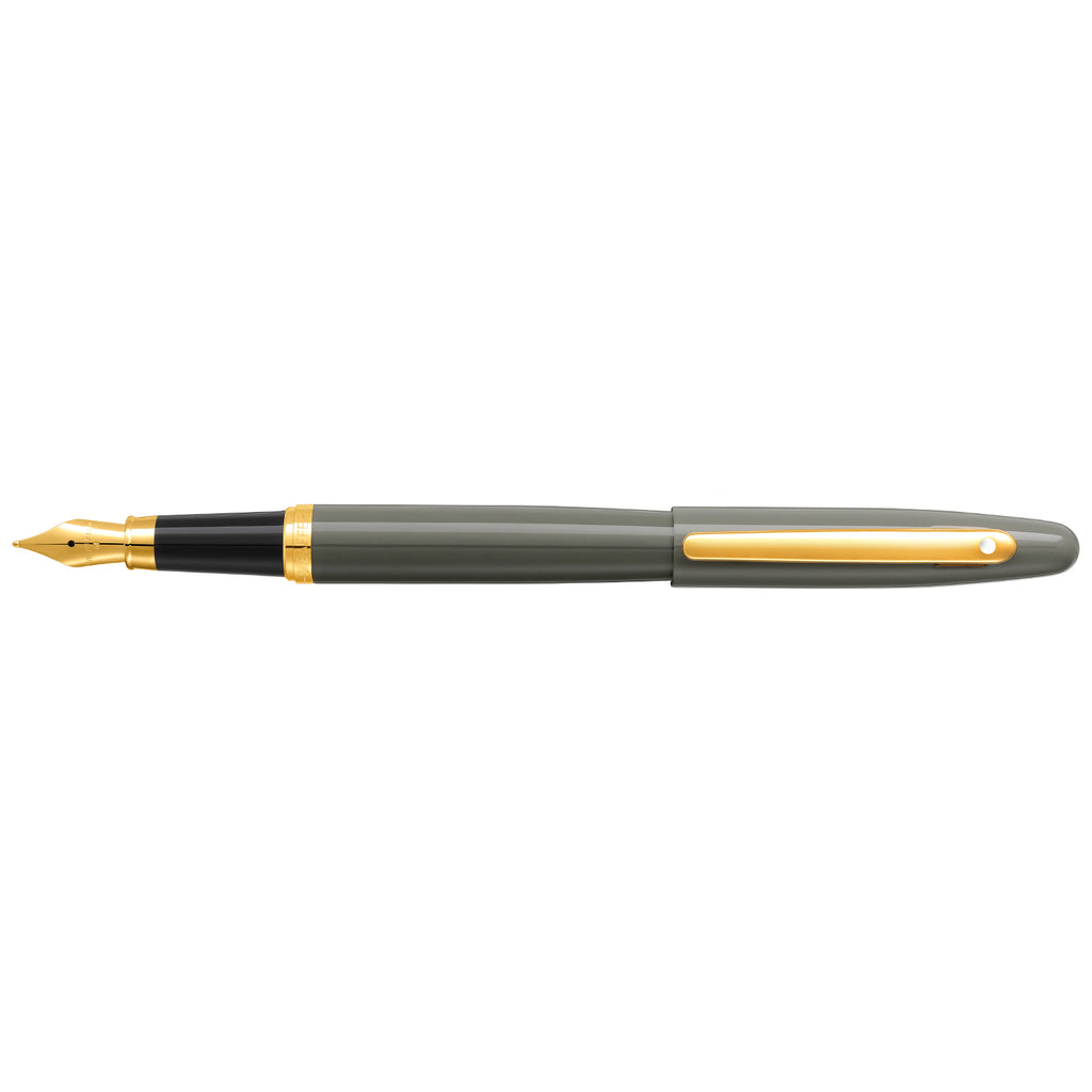 Sheaffer VFM Fountain Pen — Glossy Light Grey (Medium)